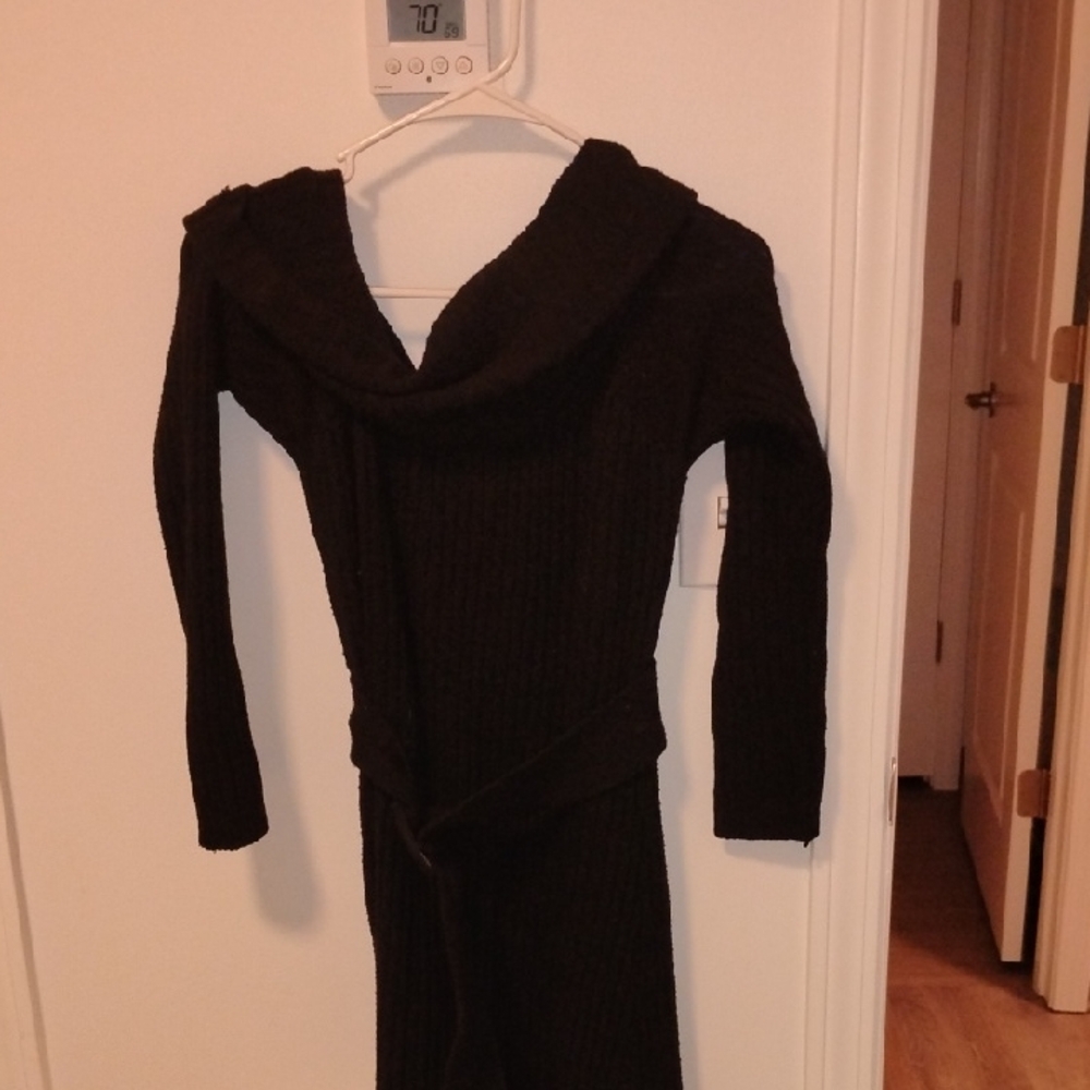 Lauren Conrad Black Knit Long Sleeve Dress